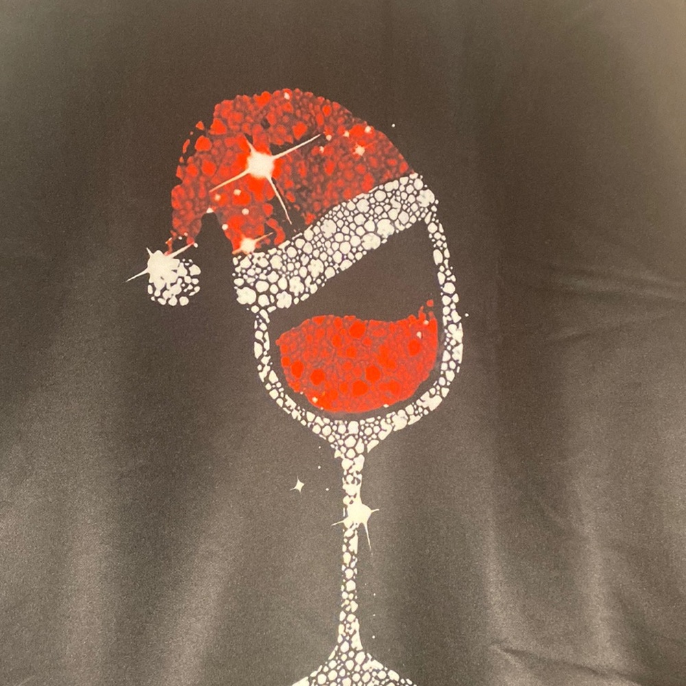 Black Christmas wine shirt never worn